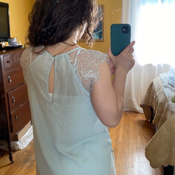 ⭐️SOLD⭐️Lacey Blue Top - Picture 10 of 10